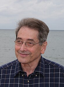 Professor Stephen Grossberg 